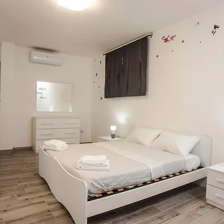 Apartment Farfalle
