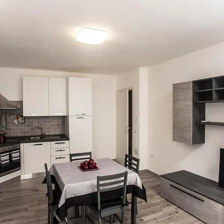 Farfalle Apartment *